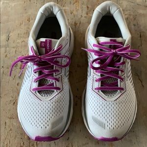 Brooks Ghost 12 Running Shoes